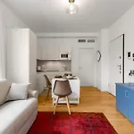 Διαμέρισμα Bilocale Con Terrazzo Vicino M1 - San Siro